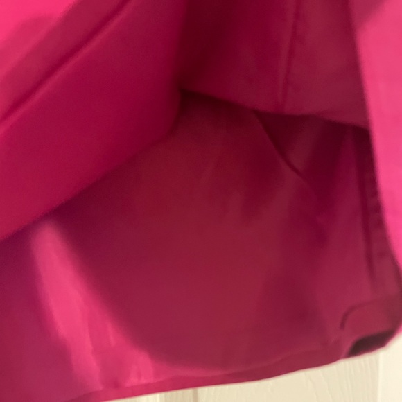 Anne Carson fuchsia silk & linen wrap top! Very sophisticated and soft. Size M. - Picture 6 of 8